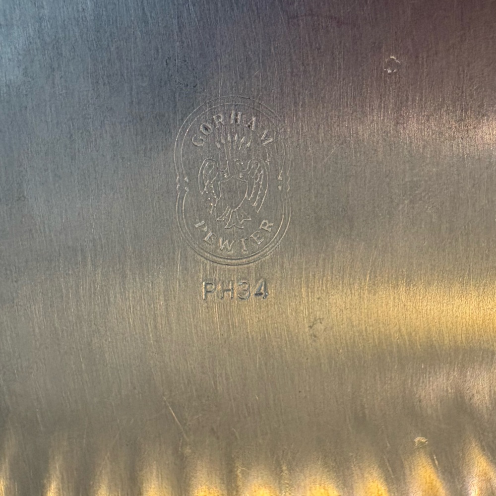 Gorham Pewter Shell Serving Tray - Shiny Silver Finish - Picture 3 of 10
